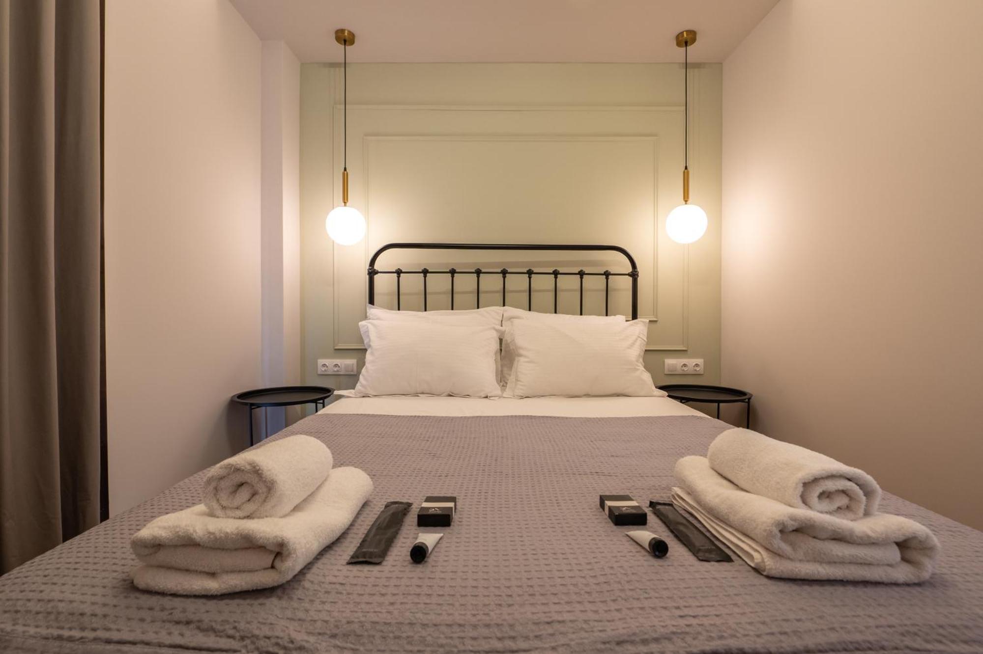 Live Life Plaka Apartment Atenas Exterior foto